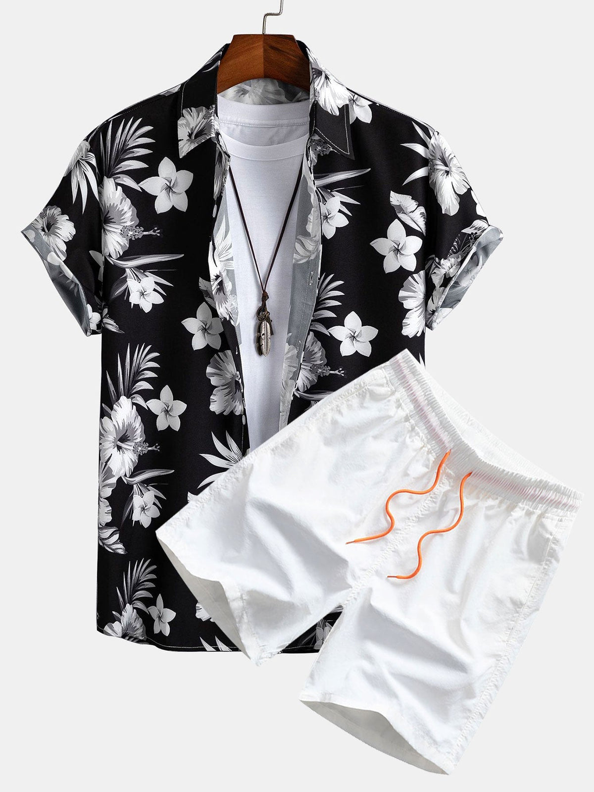 FREYA | Set with floral shirt and shorts