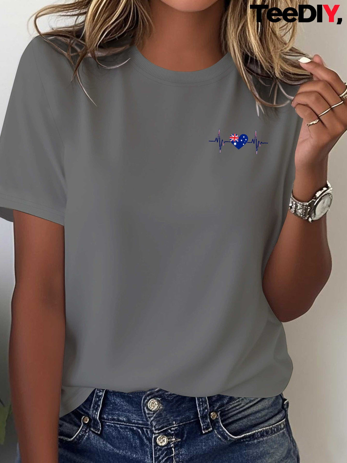 ROSE | Graphic tee with flag print