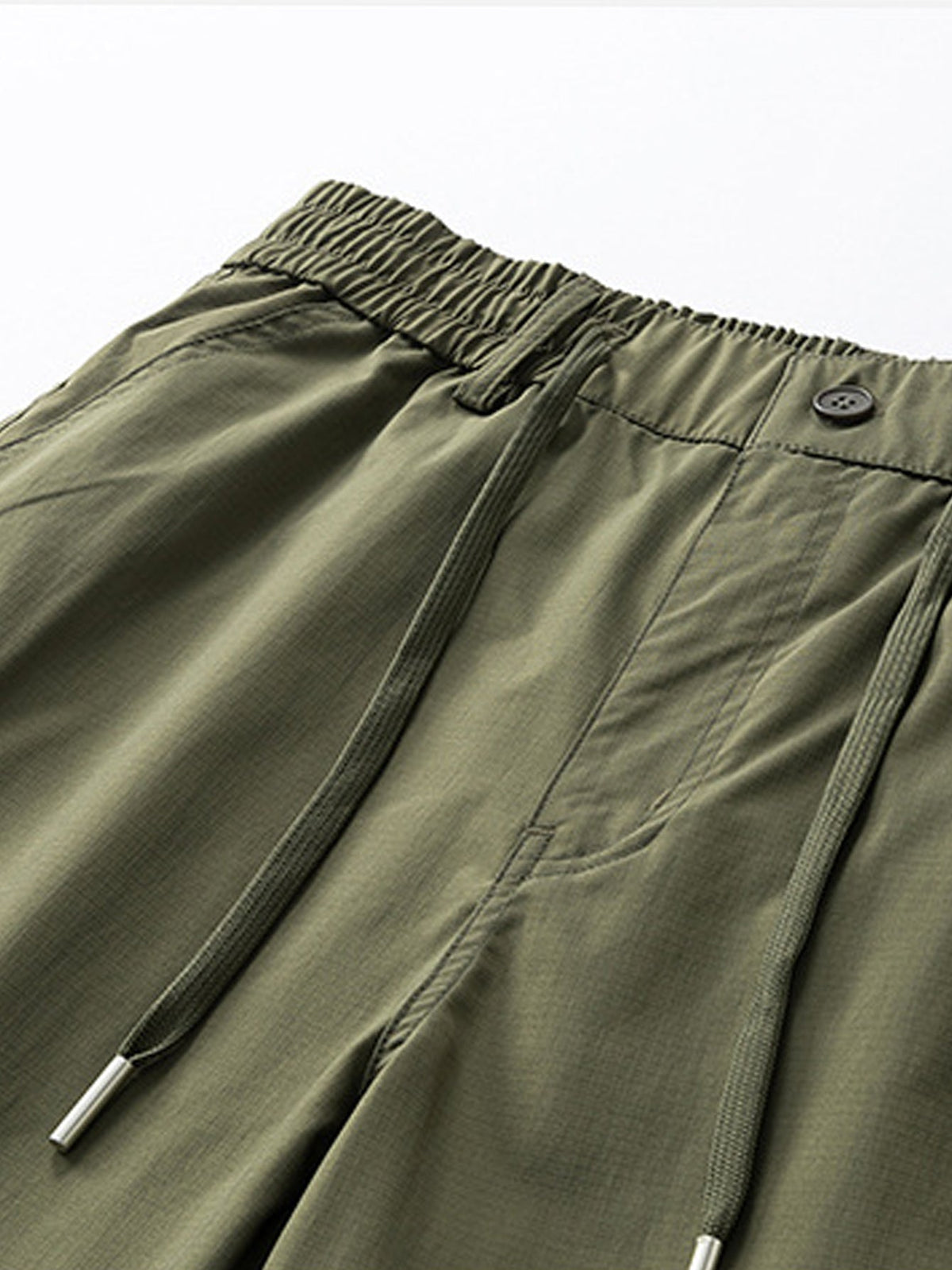 EDWARD | Cargo shorts with multiple pockets