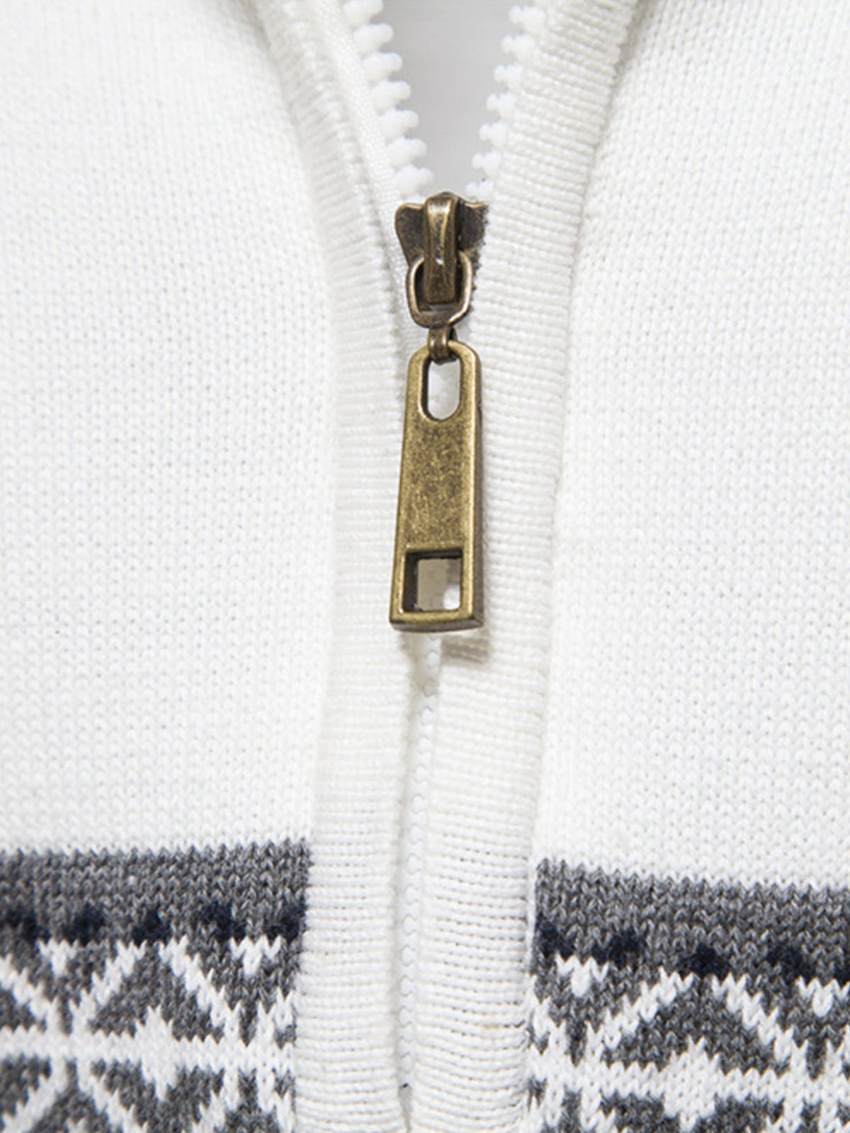 JEMIMA | Geometric jacquard sweater with zip collar