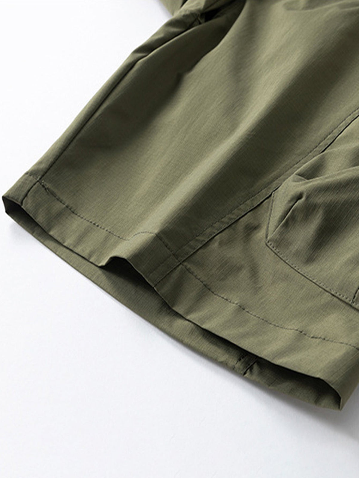 EDWARD | Cargo shorts with multiple pockets