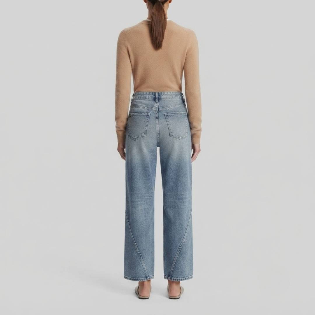 BEATRIX | Flared jeans with mid-rise fit