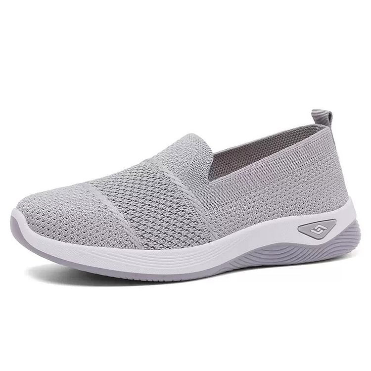 AVA | Slip-on sneaker with cushioned sole