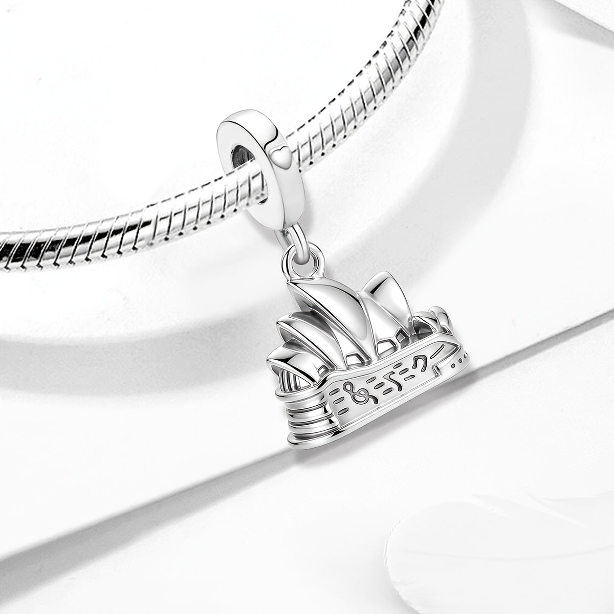 EVE | Charm with cubic zirconia detail
