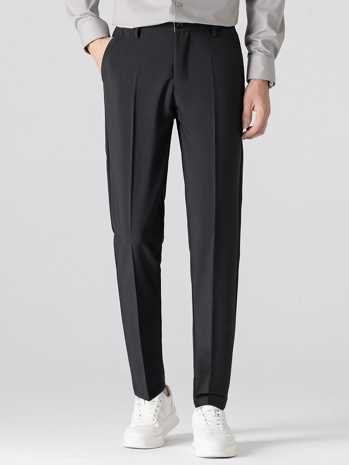 ALFIE | Set with V-neck polo and tapered trousers