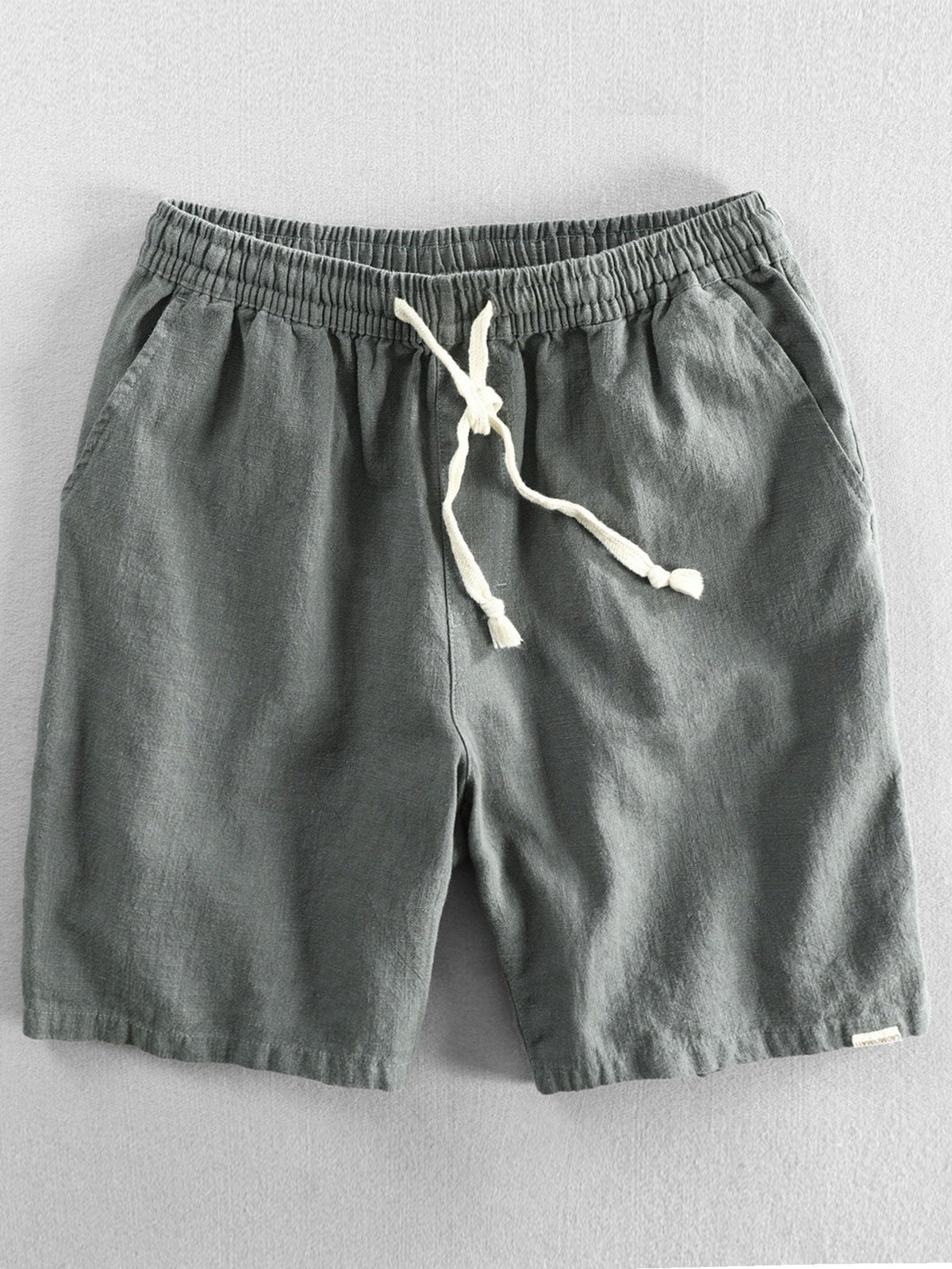 AVA | Shorts with drawstring waist