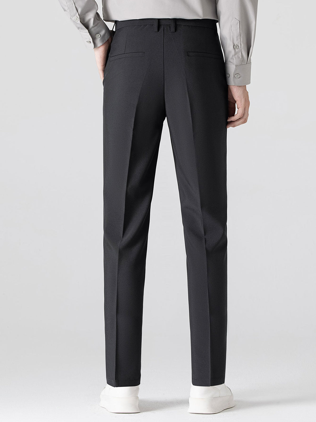 JAMES | Set with tapered trousers