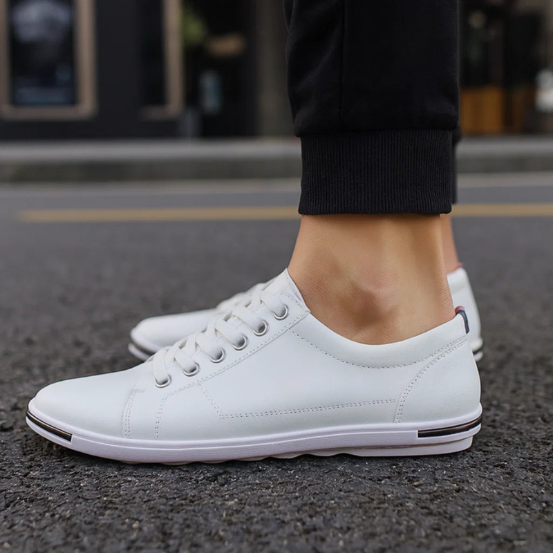 GRAYSON | Sneakers with smooth finish