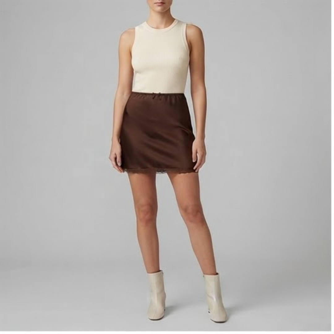 FREYA | Mini skirt with smooth finish