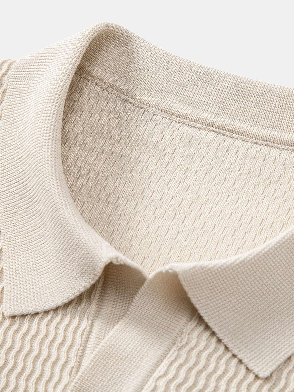 ALFIE | Set with V-neck polo and tapered trousers