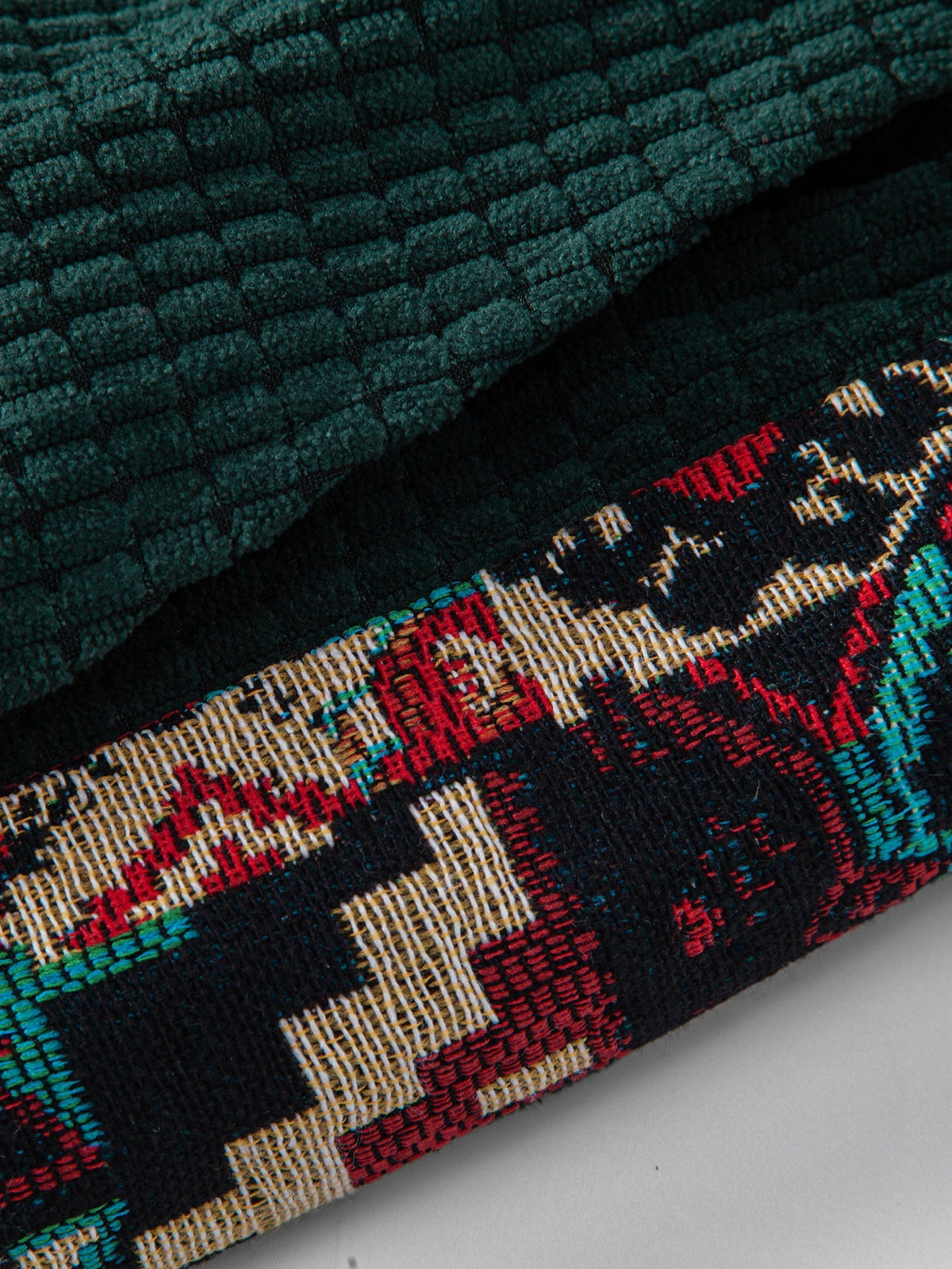 CHARLOTTE | Shorts with jacquard corduroy pattern
