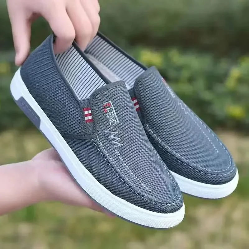OSCAR | Everyday trainers with non-slip sole