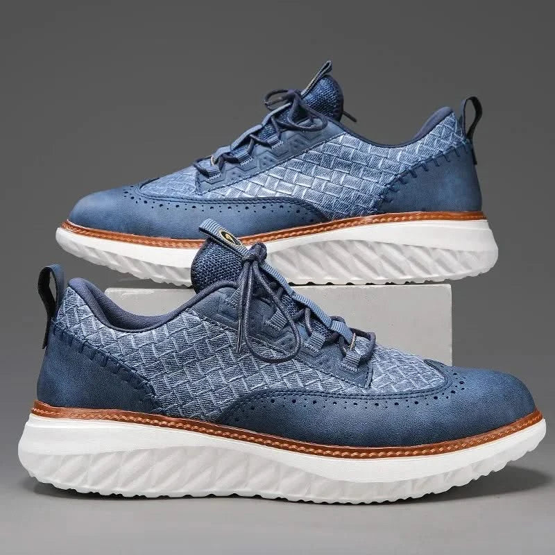 MIA | Sneaker with cushioned insole