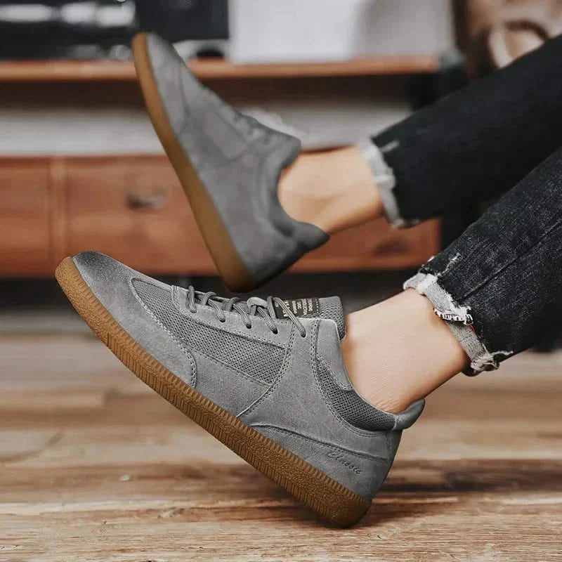 CALVIN | Sneaker with stitch detailing