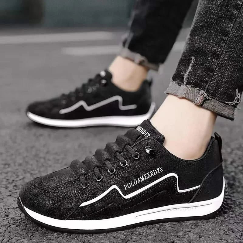 CHARLIE | Active trainers with supportive sole