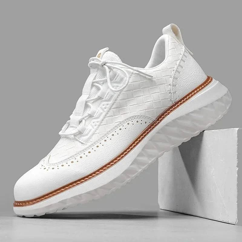 MIA | Sneaker with cushioned insole