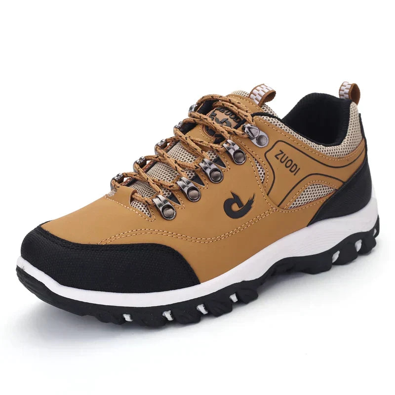 LEO | Walking shoes with slip-on closure