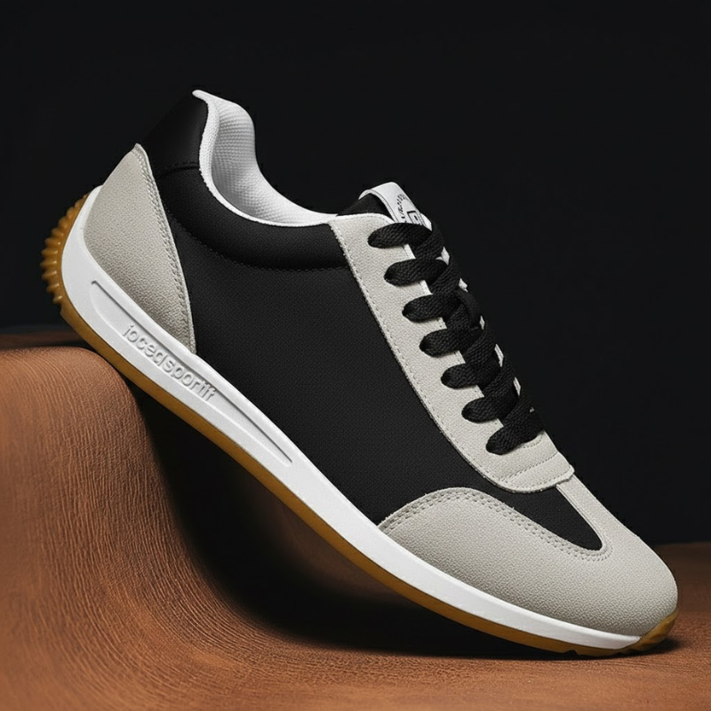THEO | Retro sneaker with smooth panelling