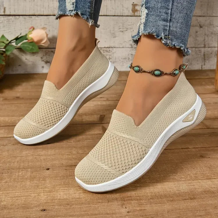 AZALEA | Slip-on sneaker with cushioned sole