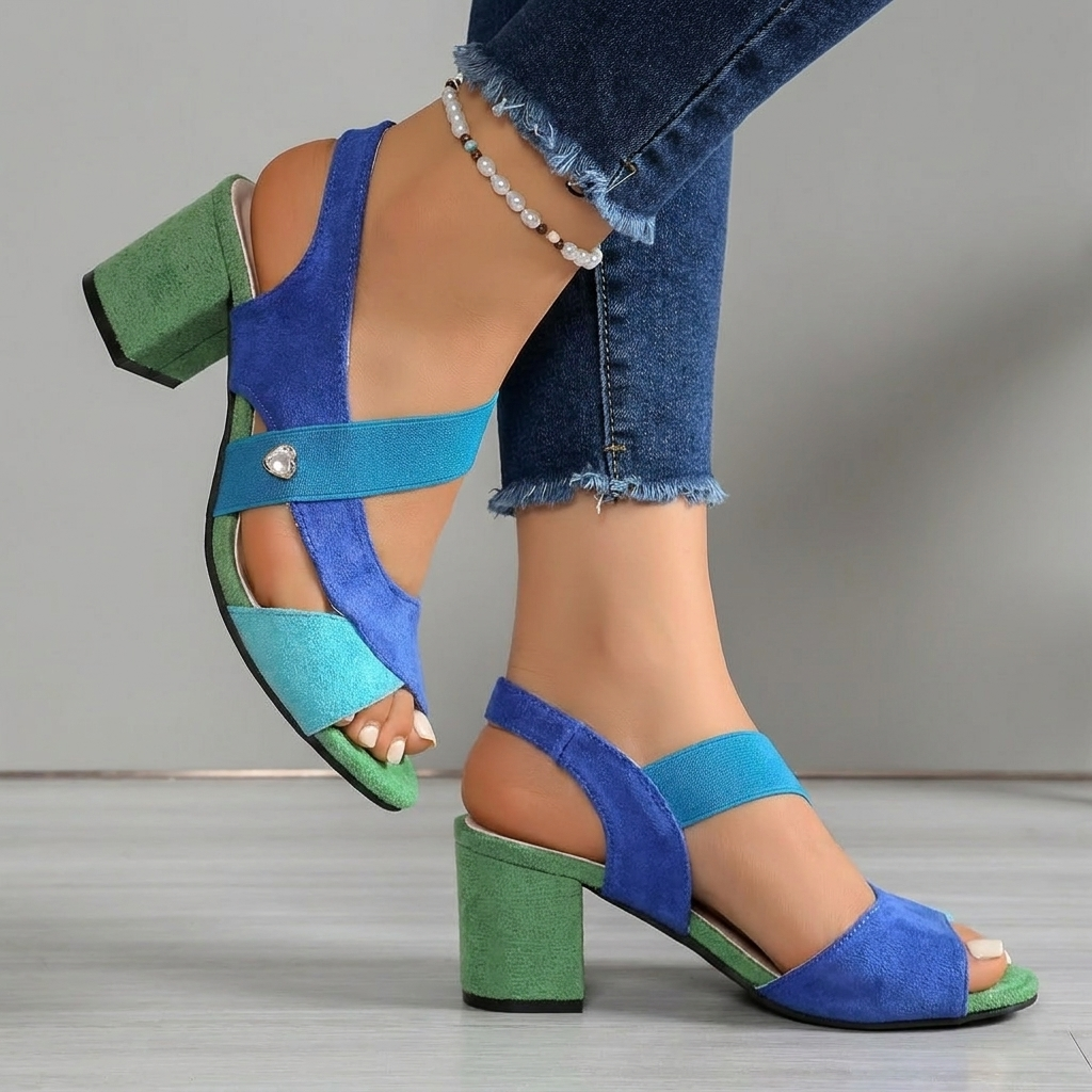 GRACE | Block heel sandals with cross strap