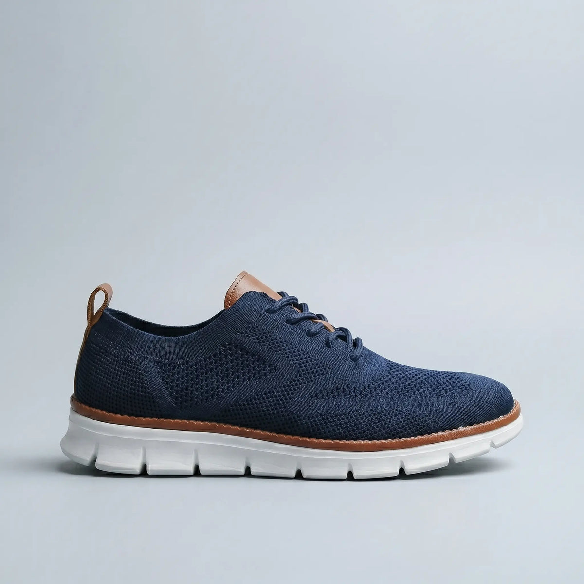 IVY | Low-top sneaker with chunky sole