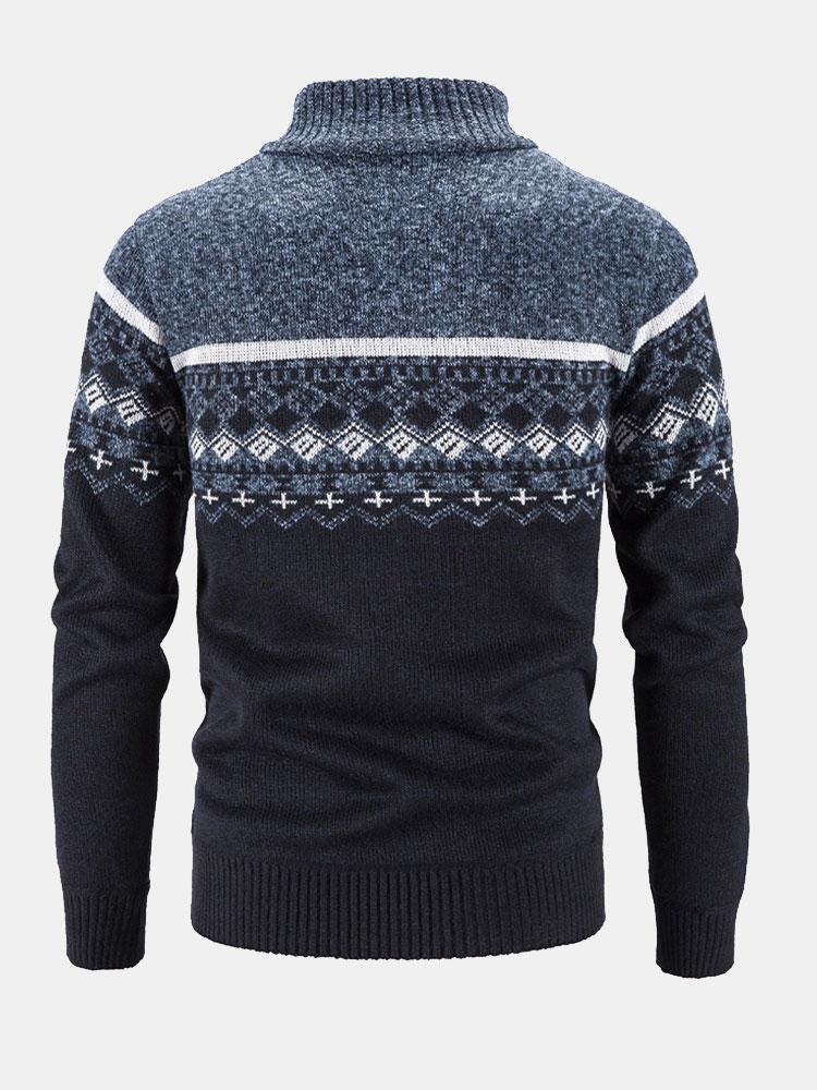 AVA | Zip-up sweater with geometric print