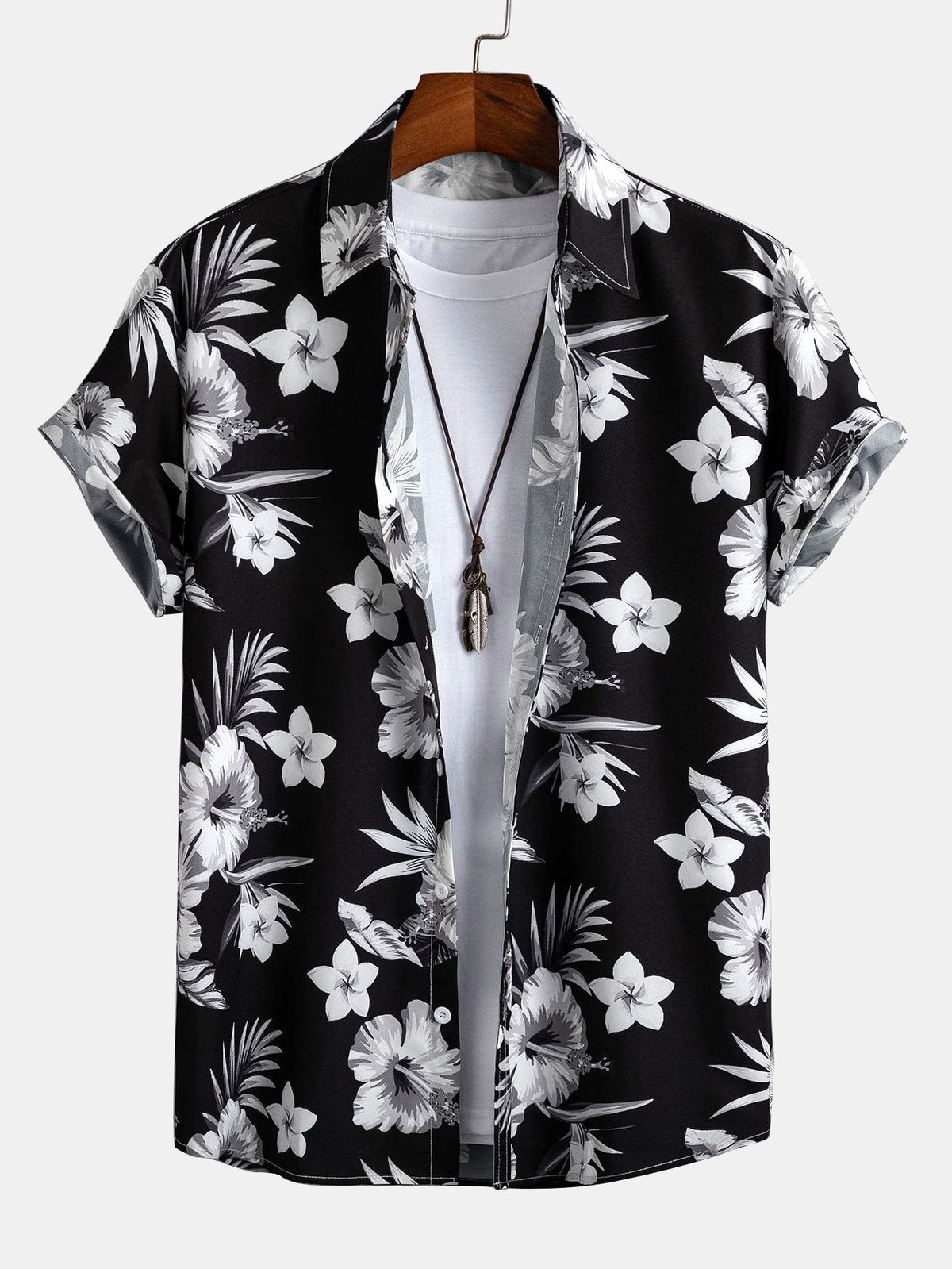 FREYA | Set with floral shirt and shorts