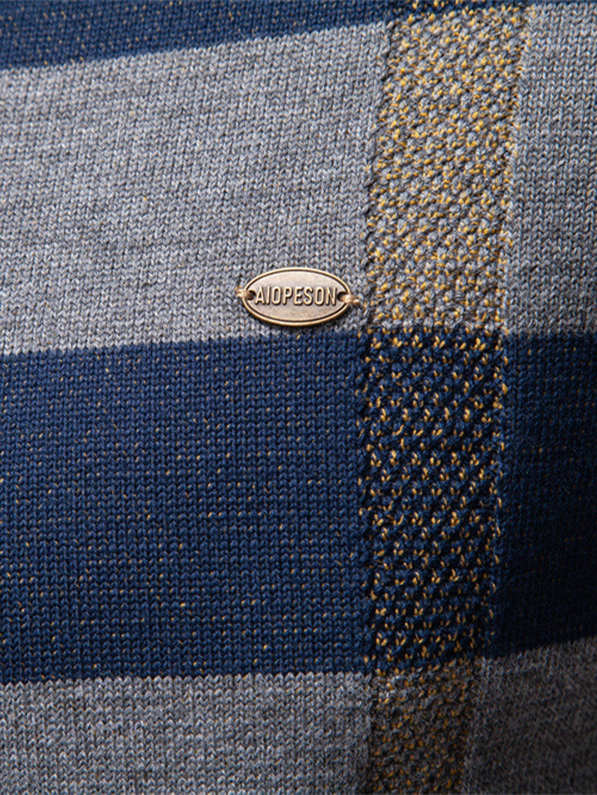 GRACE | Crewneck sweater with plaid pattern