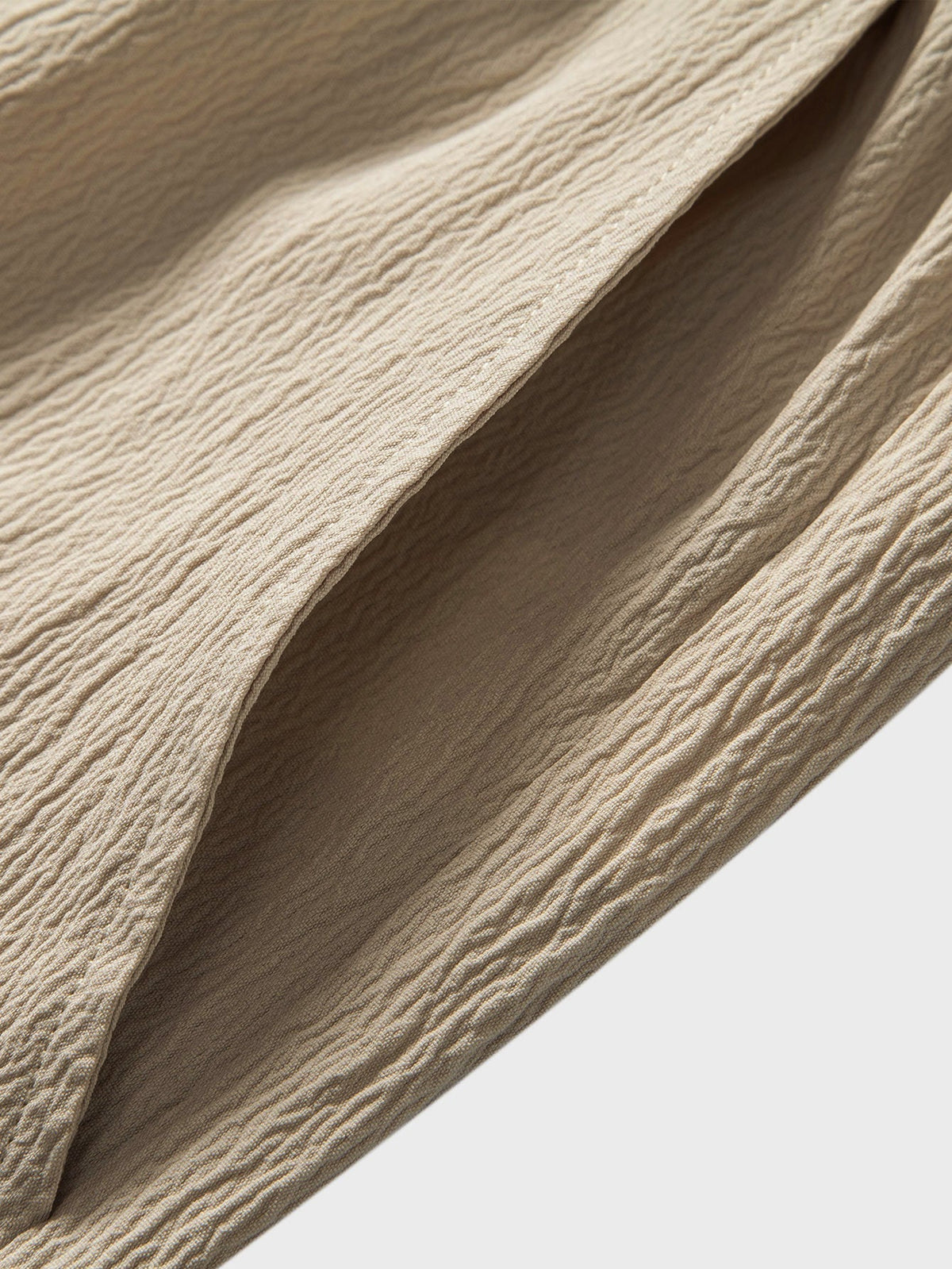 AVA | Straight-leg trousers with crinkle texture