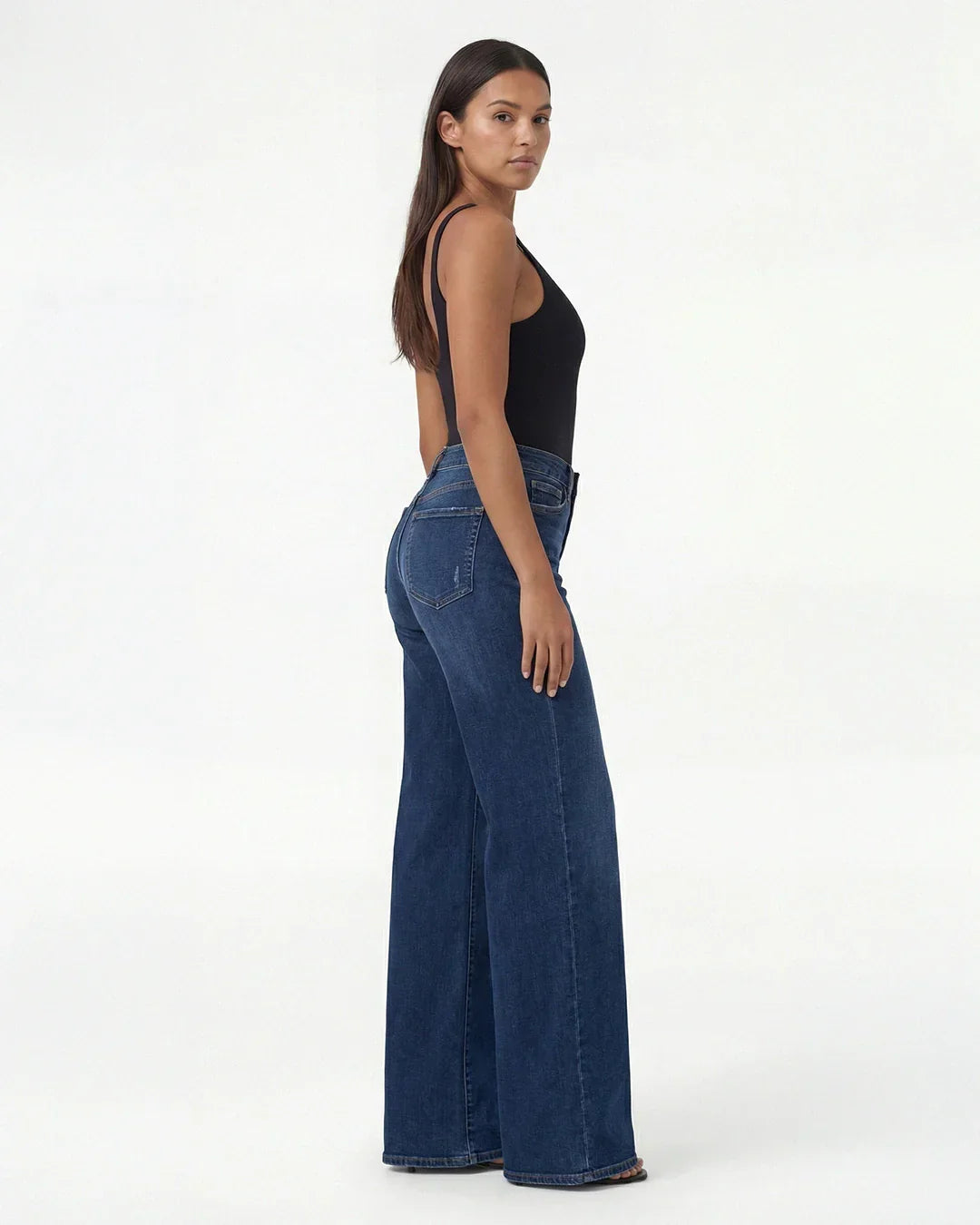 WILLOW | Wide-leg jeans with sculpted waist