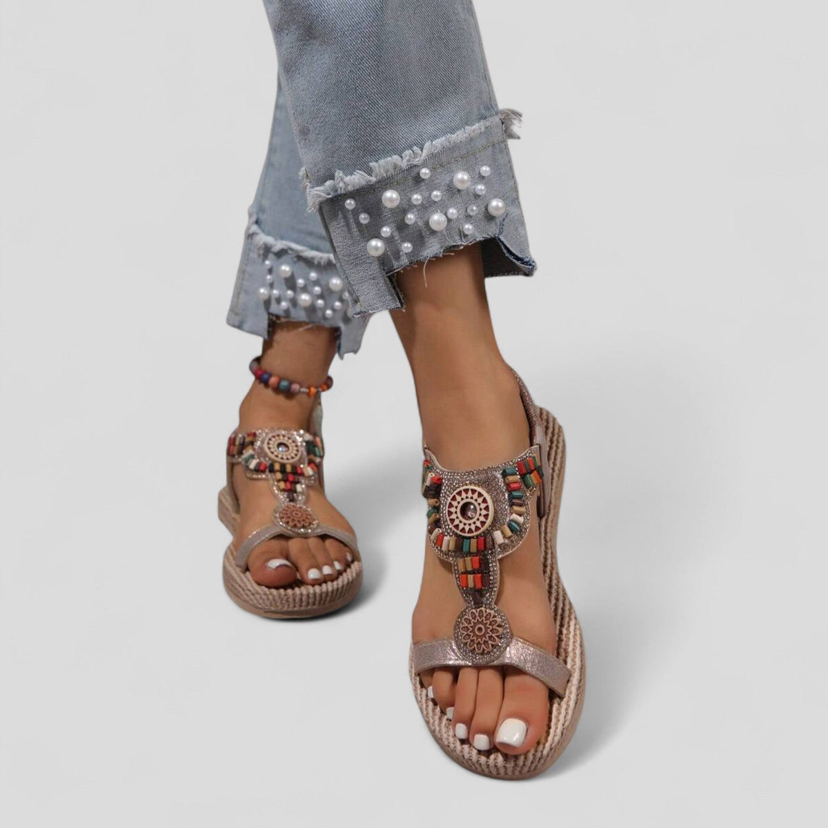 IMOGEN | Sandals with embroidered detail