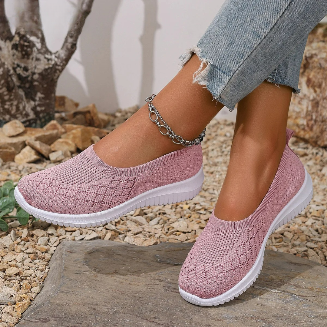 ESTELLA | Slip-on shoe with cushioned sole