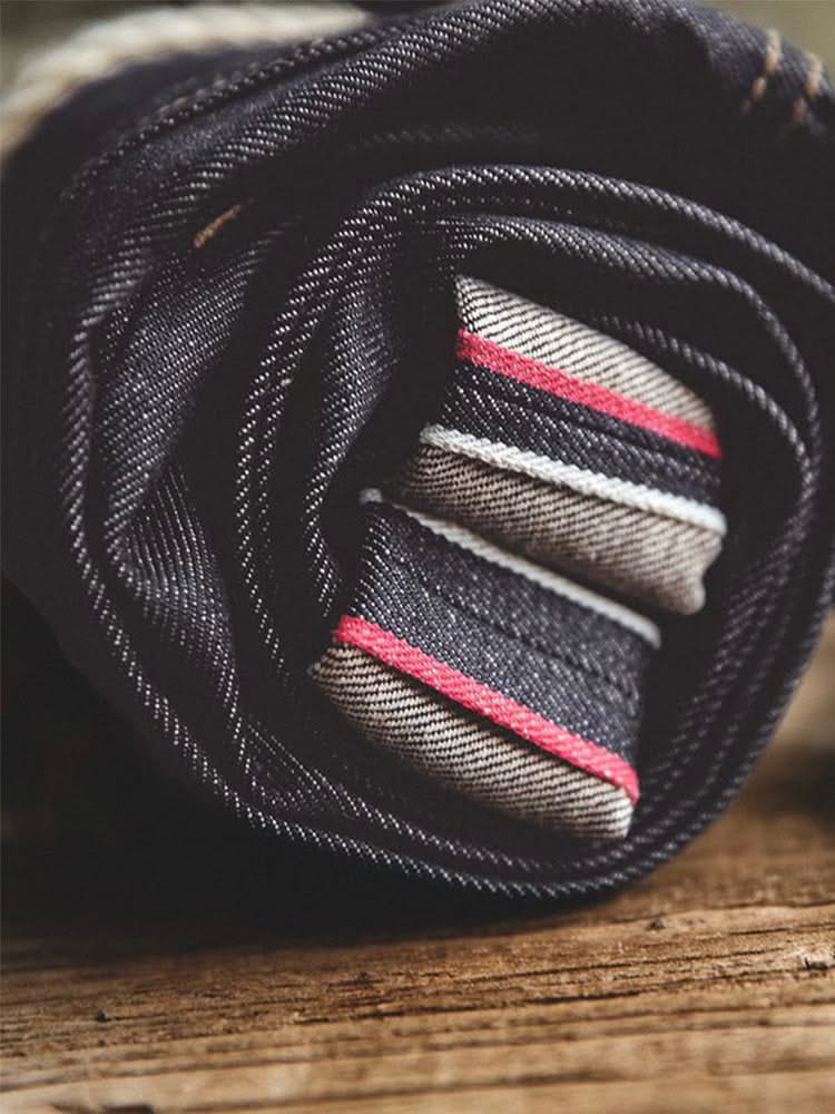THEO | Straight-leg jeans with raw finish