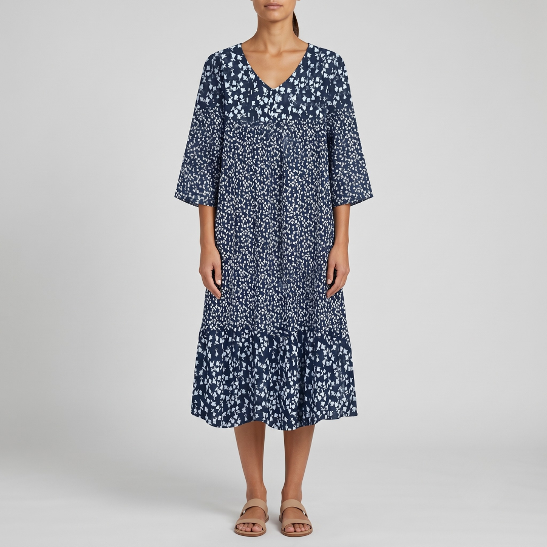 AUDREY | Midi dress with flattering silhouette