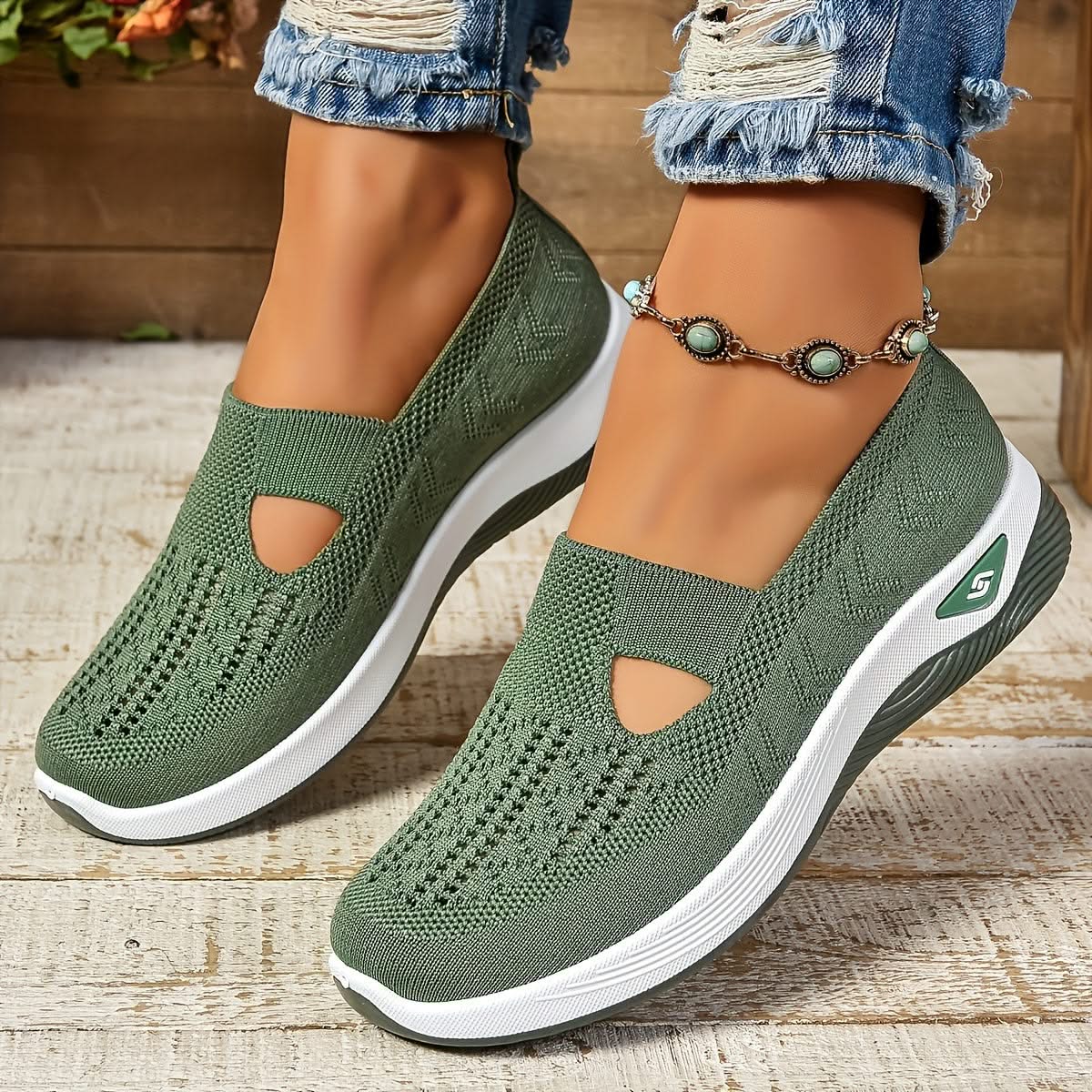 ELARA | Sneaker with cushioned sole