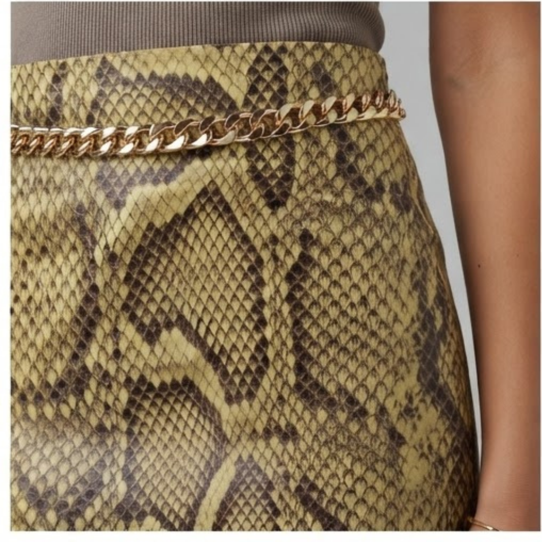 GRACE | Skirt with snake print