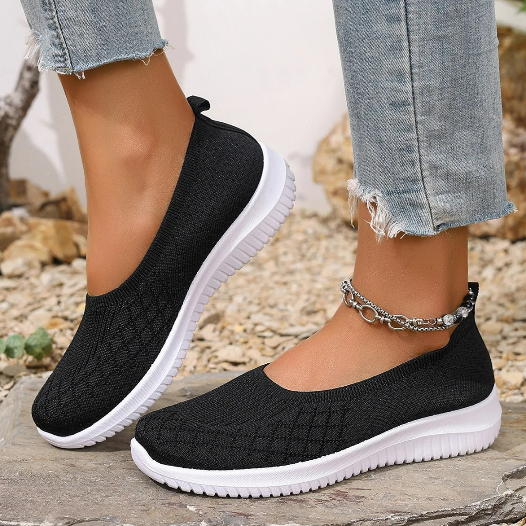 ESTELLA | Slip-on shoe with cushioned sole