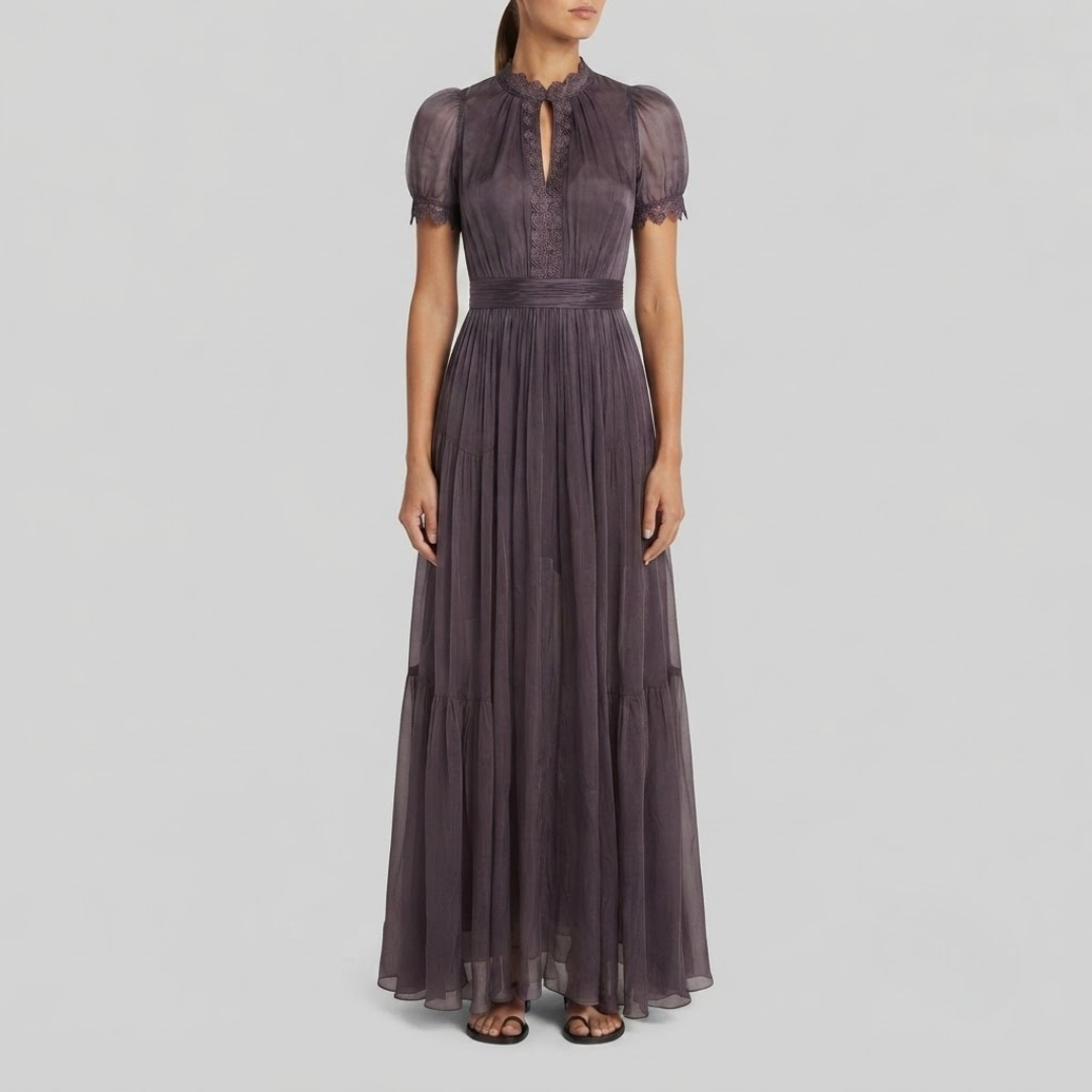 AMÉLIE | Maxi dress with lace trim