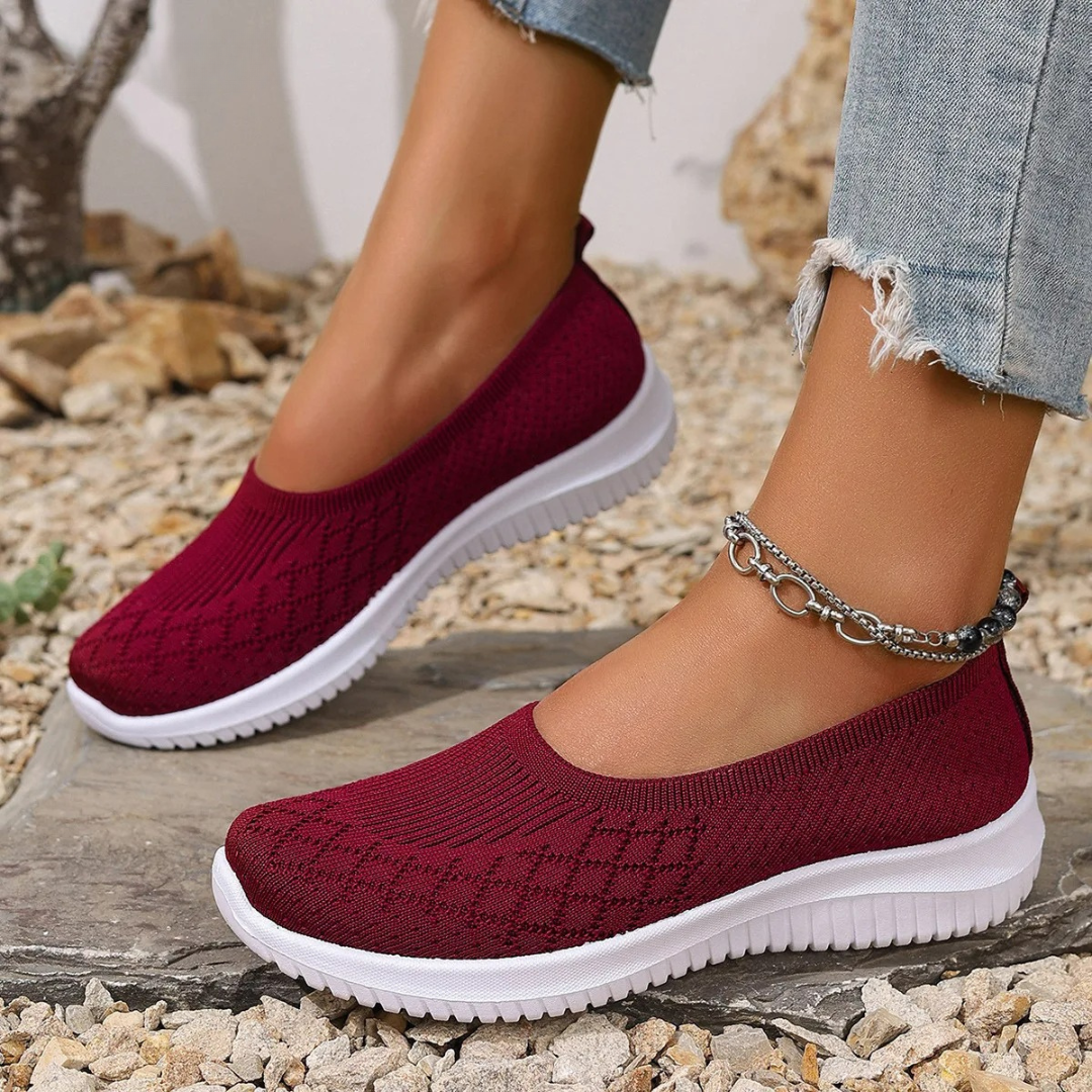 ESTELLA | Slip-on shoe with cushioned sole