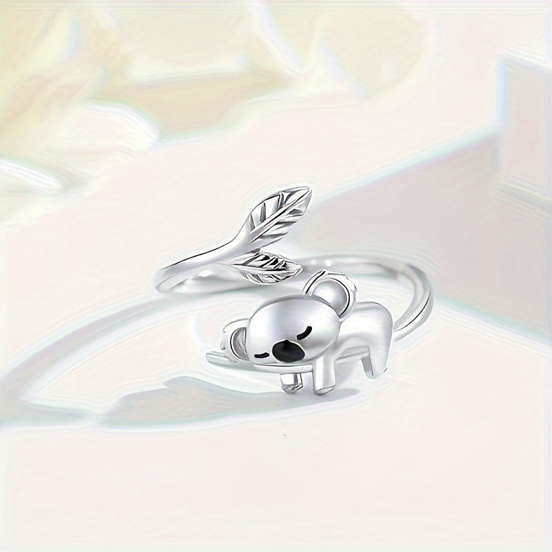 ROSE | Ring with koala and leaf detail