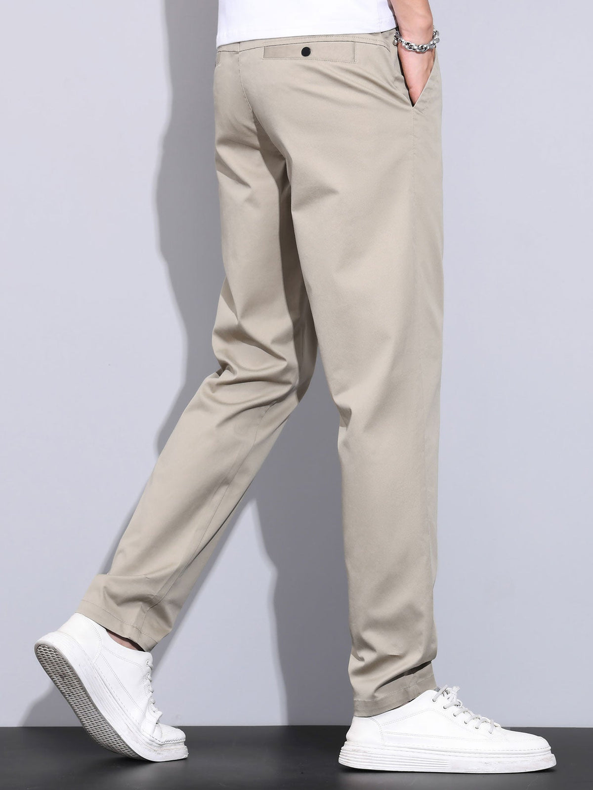 LILY | Straight-leg trousers with elastic waist