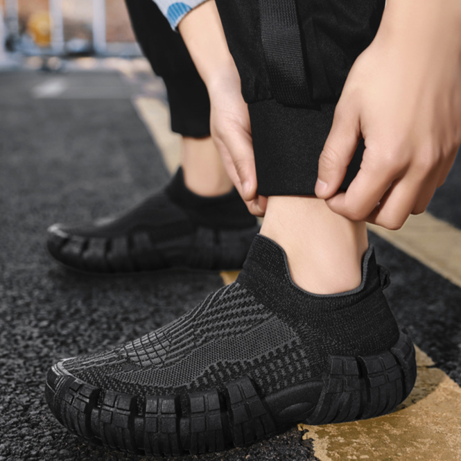 MASON | Sneakers with breathable mesh upper