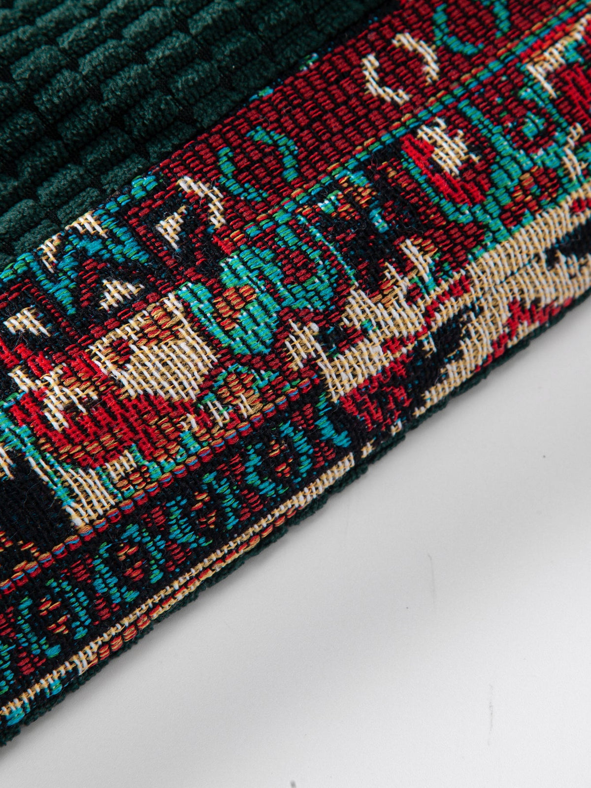 CHARLOTTE | Shorts with jacquard corduroy pattern