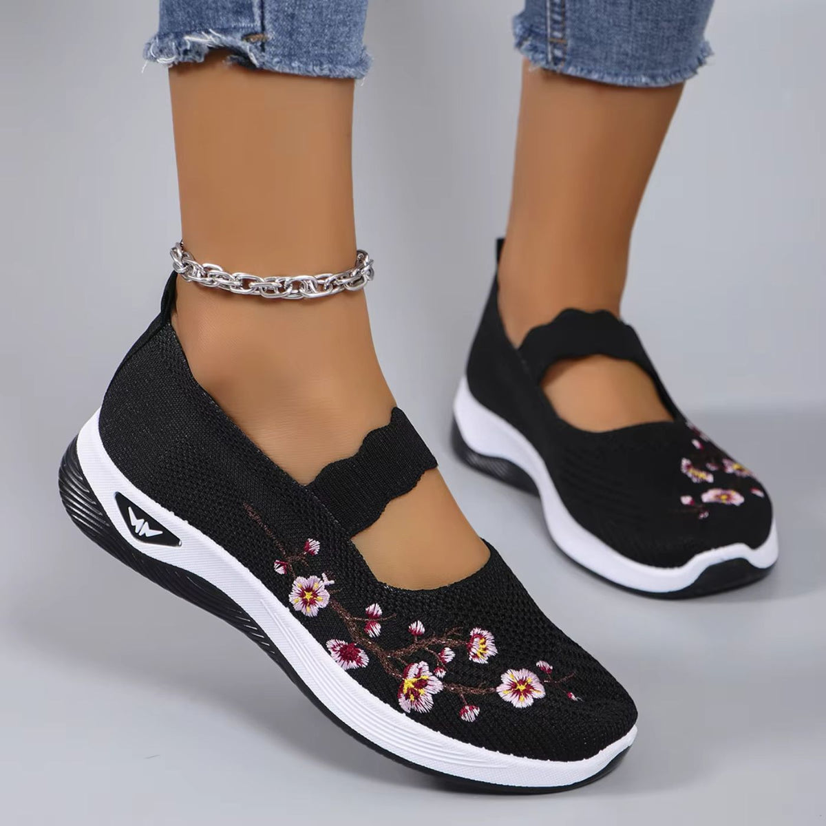 LEONA | Slip-on shoes with arch support