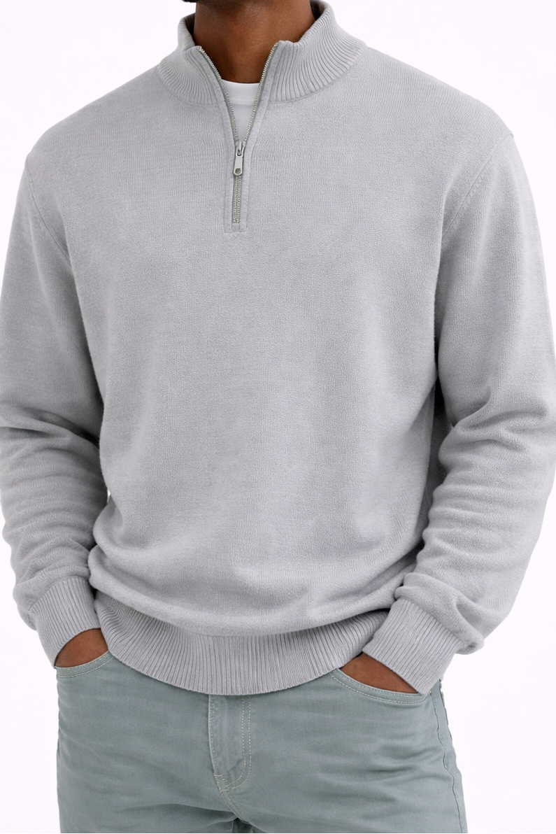 LEO | Zip-neck sweater with tailored fit