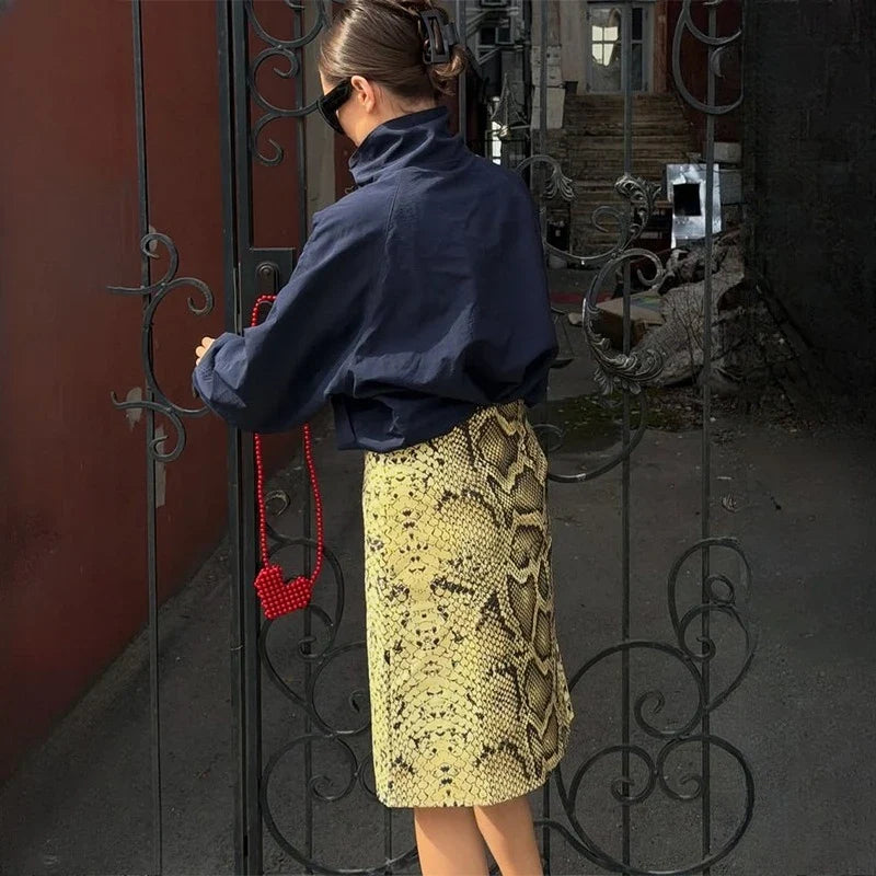 GRACE | Skirt with snake print