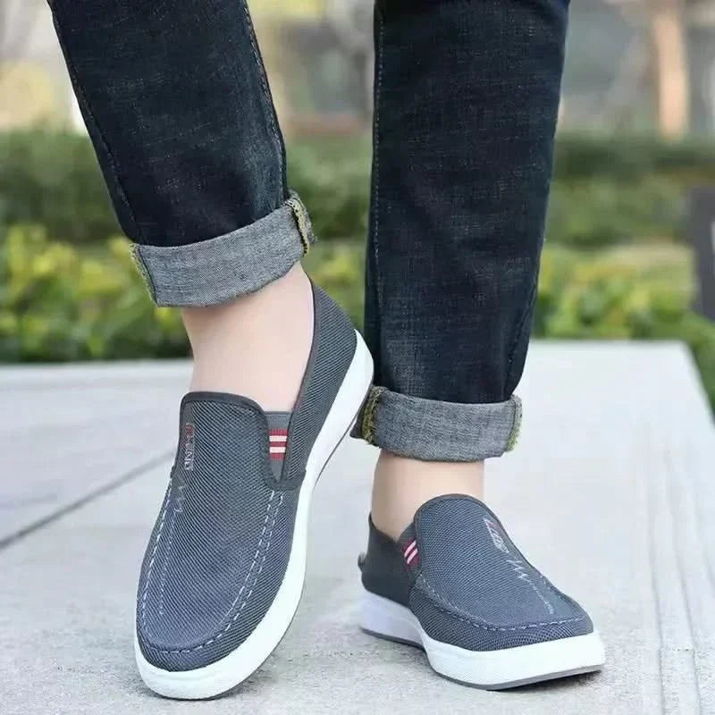 OSCAR | Everyday trainers with non-slip sole
