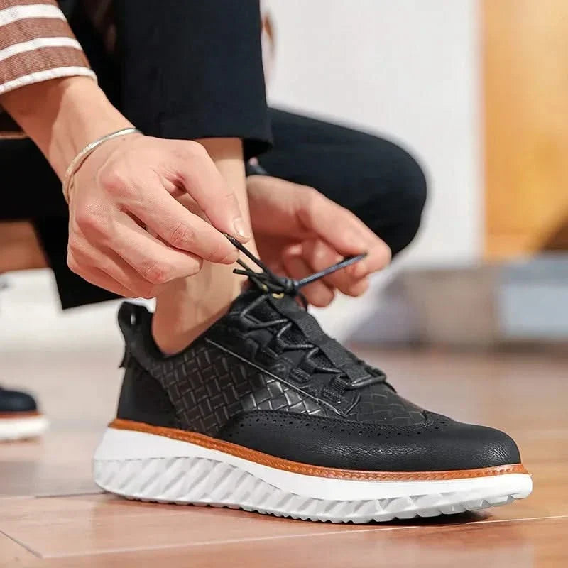 MIA | Sneaker with cushioned insole