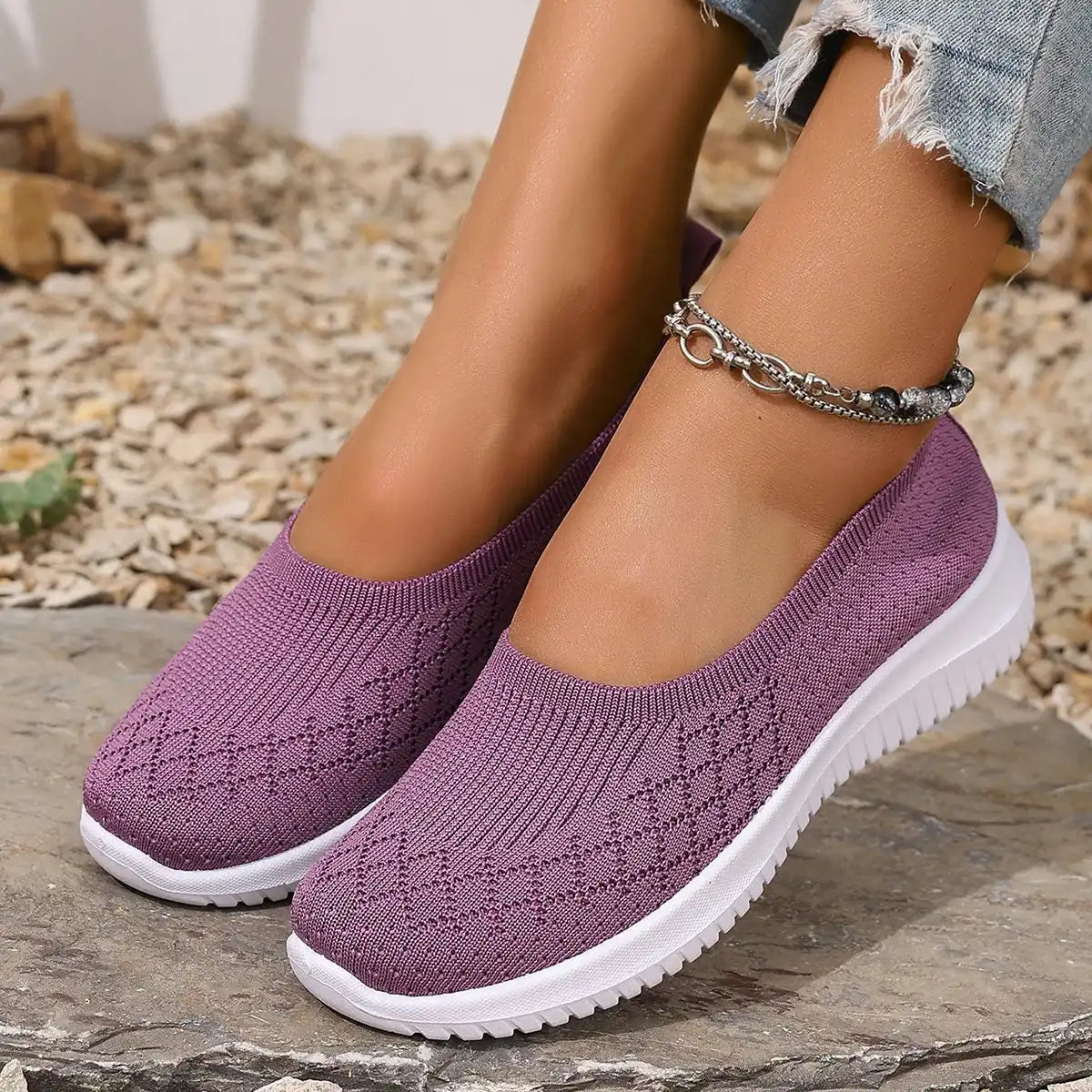 ESTELLA | Slip-on shoe with cushioned sole
