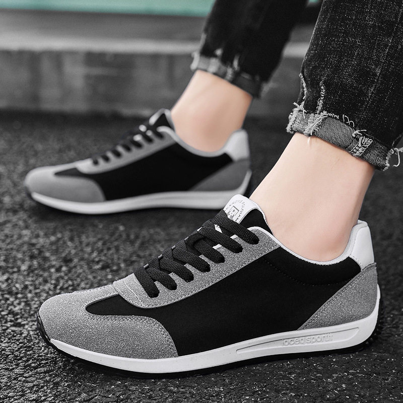 THEO | Retro sneaker with smooth panelling